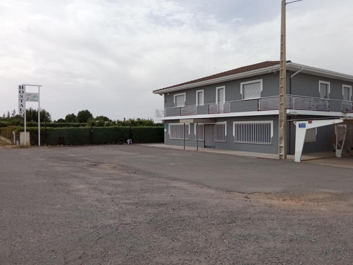 La Villa Hostal Calvarrasa de Abajo Екстериор снимка