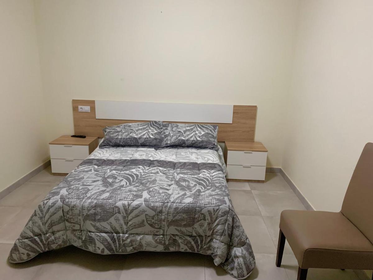 La Villa Hostal Calvarrasa de Abajo Екстериор снимка